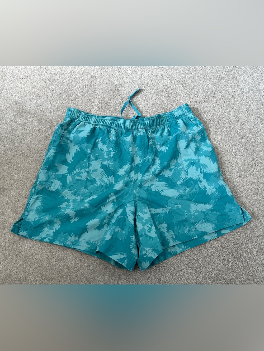 Columbia Men's Summertide Stretch Printed Shorts